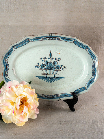 Cul Noir Faïence: Antique French Pottery from Rouen and Forges-les-Eaux