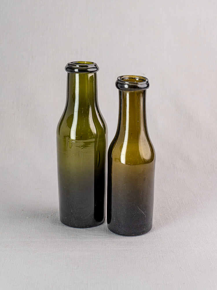 Pair of hand-blown olive green Antique French Truffle Jars, 18th-19th century, with thick rims.
