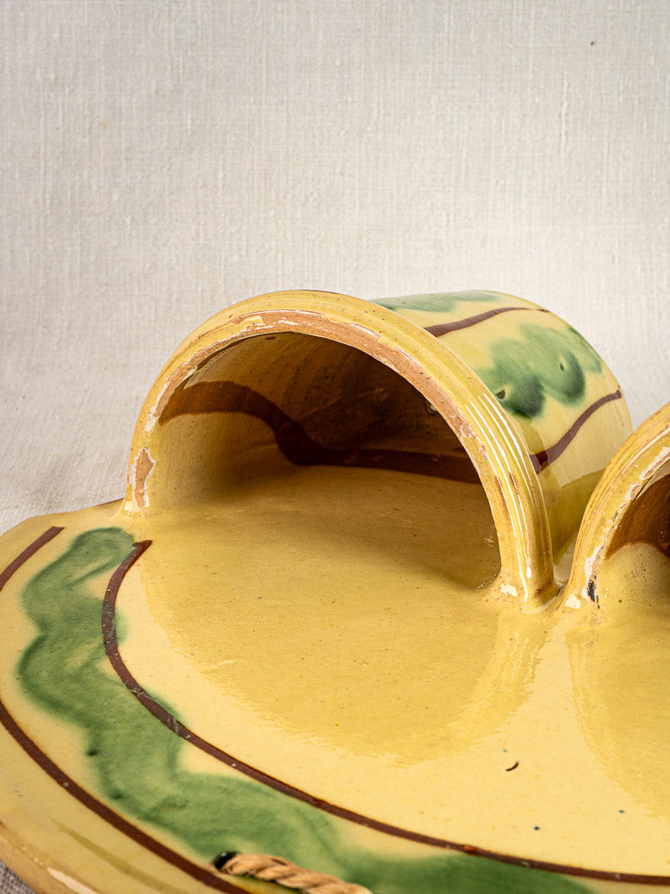 Vintage French Cliousclat cutlery holder in yellow glazed terre vernissée with green accents, lightly worn.