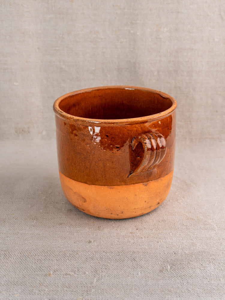 Small round French confit pot, mid-century brown glazed Digoin earthenware with one handle and unglazed base.